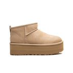Ugg Classic Ultra Mini Platform Beige – מגפי האג - SnowKicks
Front View 