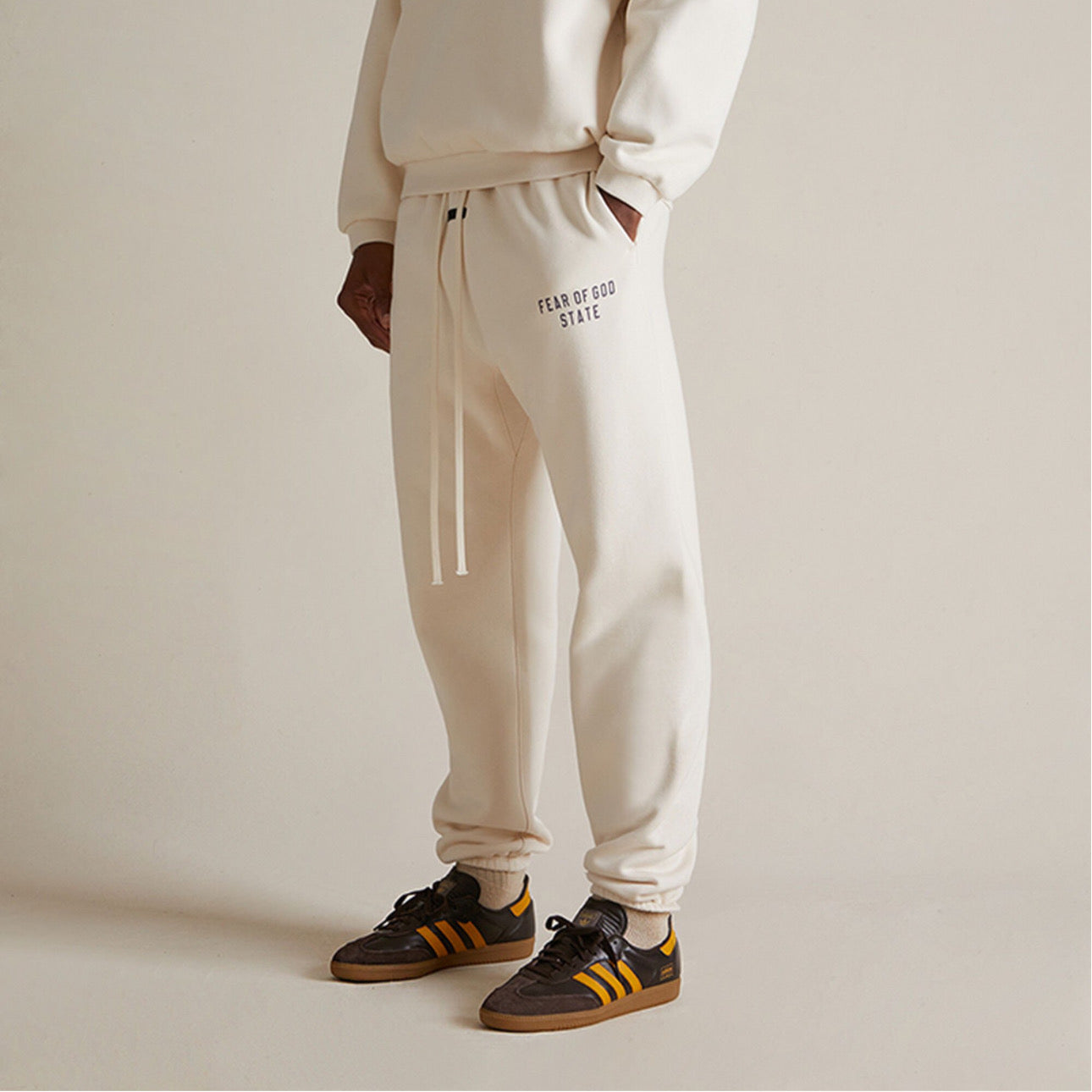 Essentials Fear Of God Long Pants | מכנסי אסנשיאל